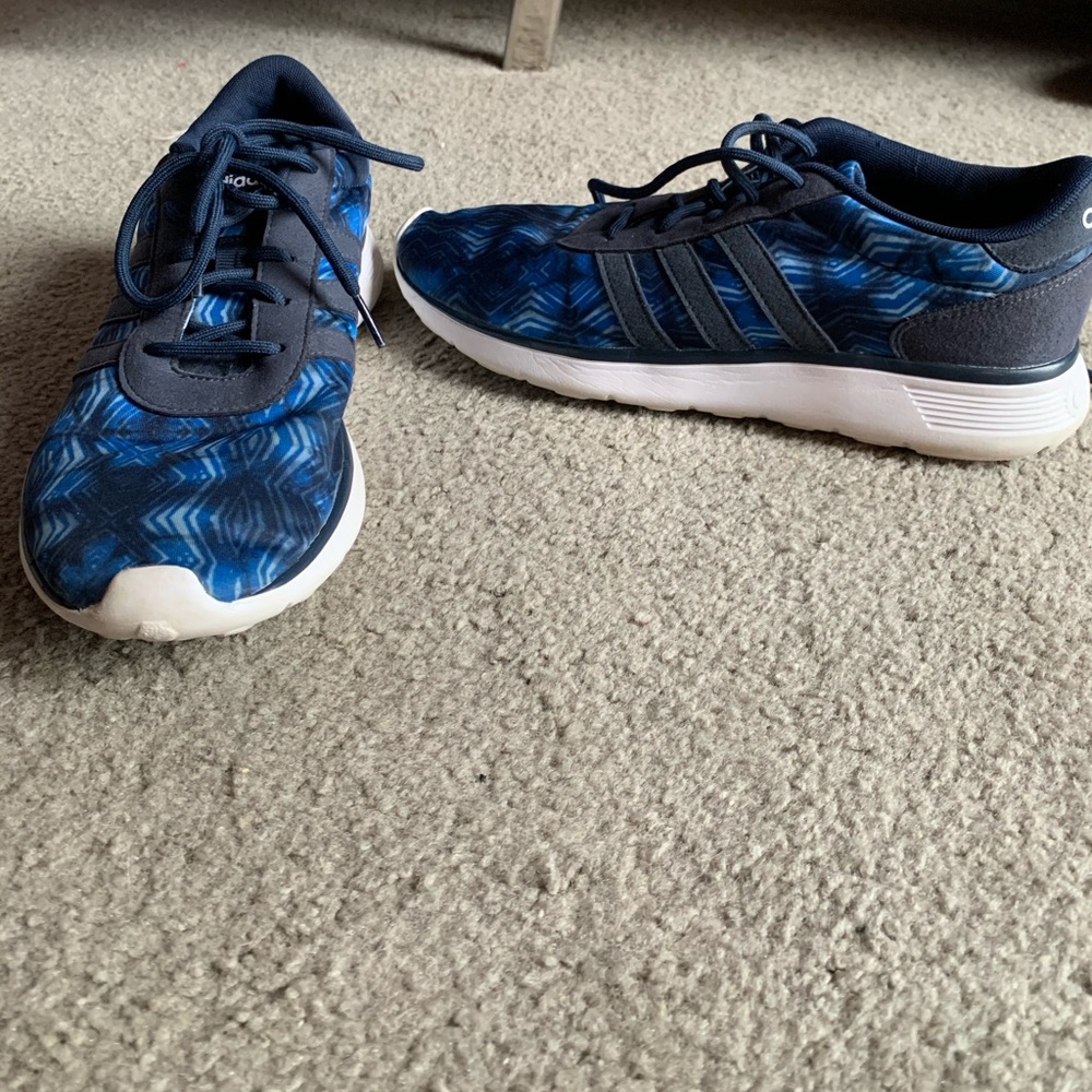 adidas women’s 10